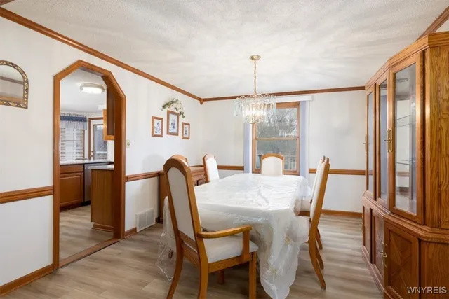 $459,000 | 25 Cove Hollow, West Seneca, NY 14224