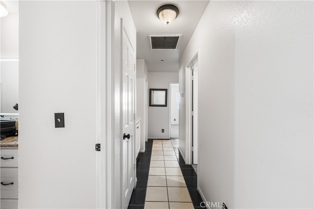 5241 East Ave R 12 Palmdale, CA 93552 - Photo 24 of 48 Gallery Image 24