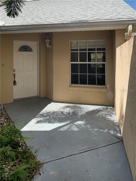 400 Silver Sea Road Winter Springs, FL 32708 - Photo 2 of 11