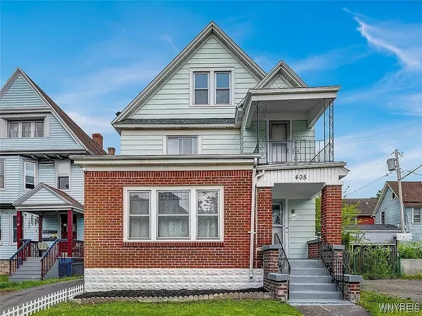 $1,500 | 405 W Ferry, Buffalo, NY 14213