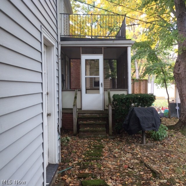 2551 Milton Road Cleveland, OH 44118 - Photo 24 of 25 Screened porch had built in gas grill