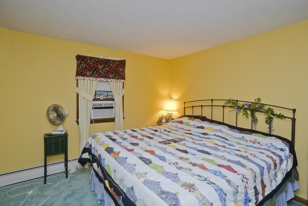 460 Soule Road Wilbraham, MA 01095 - Photo 4 of 22