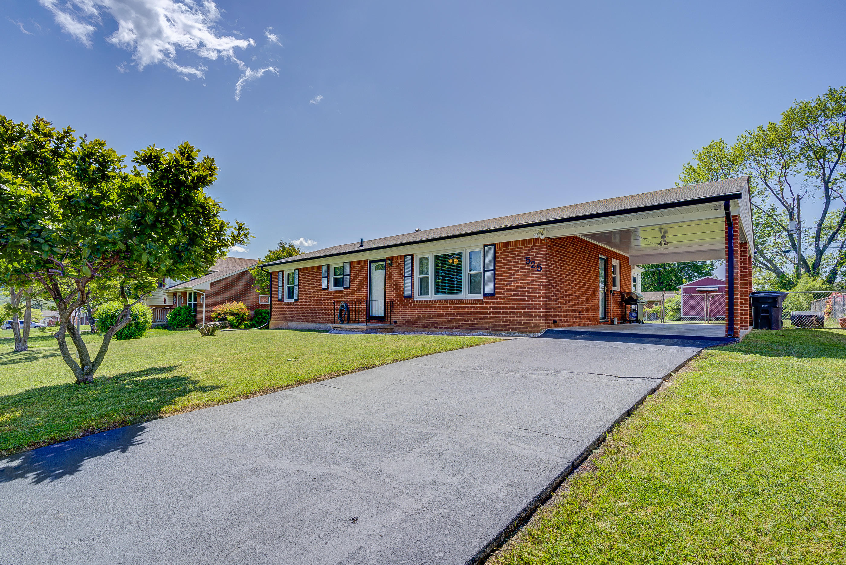 525 Santee Road Roanoke, VA 24019 - Photo 1 of 41 79