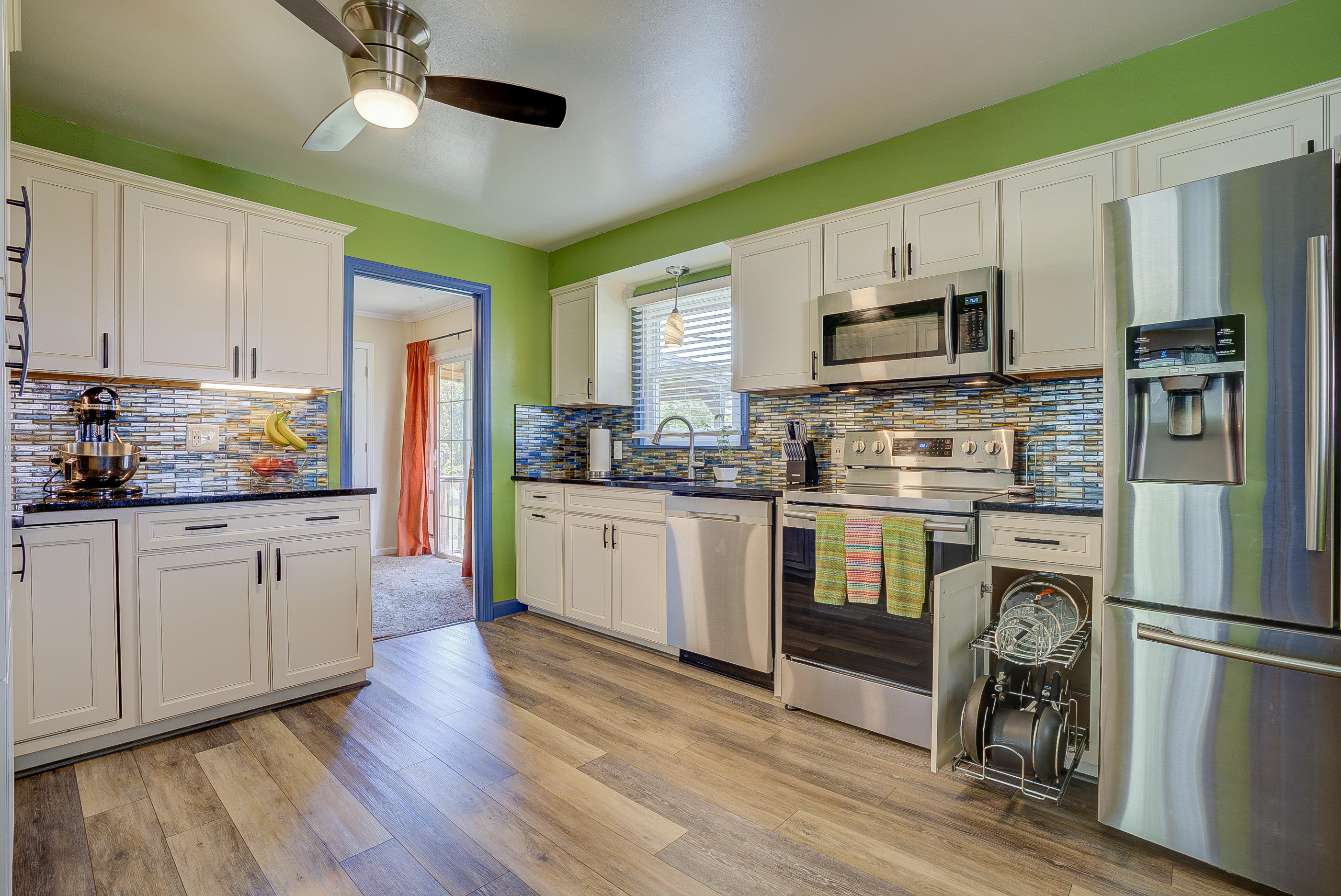 525 Santee Road Roanoke, VA 24019 - Photo 11 of 41 03