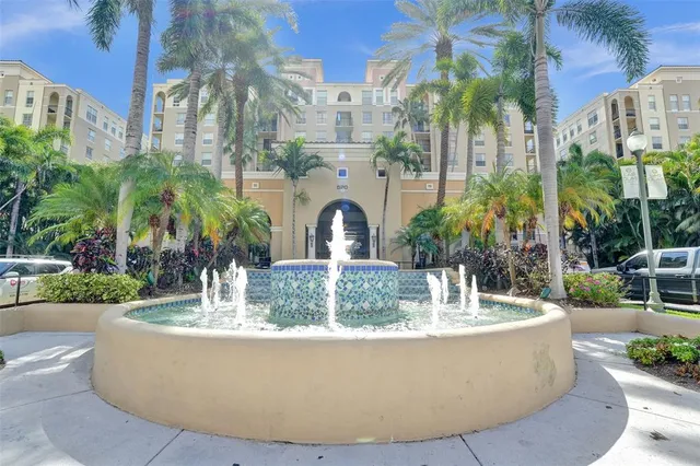 $2,800 | 520 Southeast 5th Avenue, Unit 1608, Fort Lauderdale, FL 33301