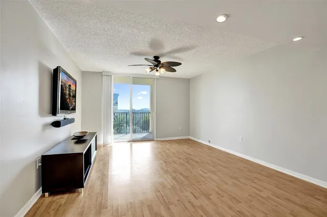 $2,800 | 520 Southeast 5th Avenue, Unit 1608, Fort Lauderdale, FL 33301