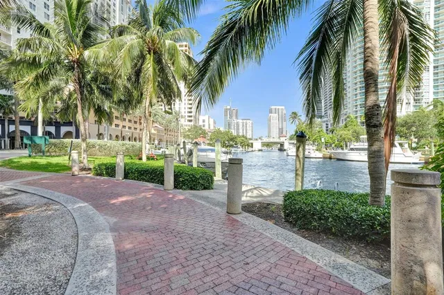 $2,800 | 520 Southeast 5th Avenue, Unit 1608, Fort Lauderdale, FL 33301