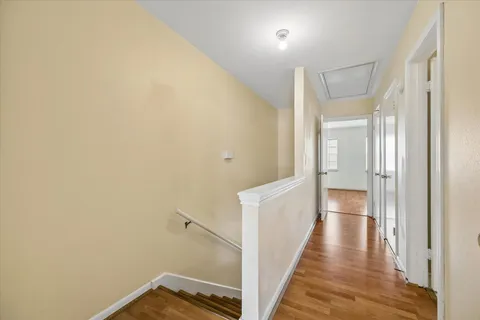 $195,000 | 2416 Jamestown Mal, Unit 16, Houston, TX 77057