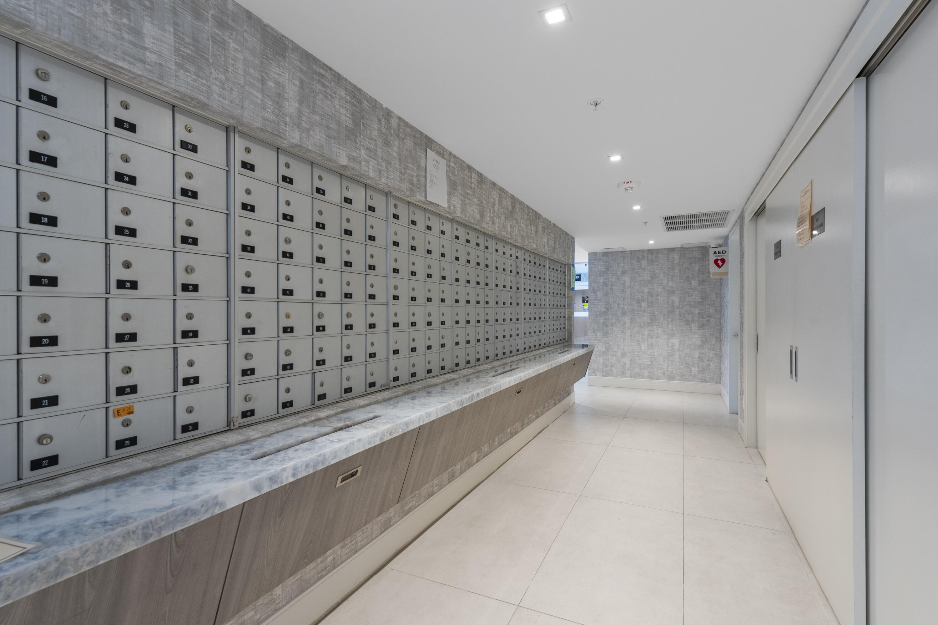 859 Jeffery Street, Unit 312 Boca Raton, FL 33487 - Photo 27 of 53 a view of a locker room