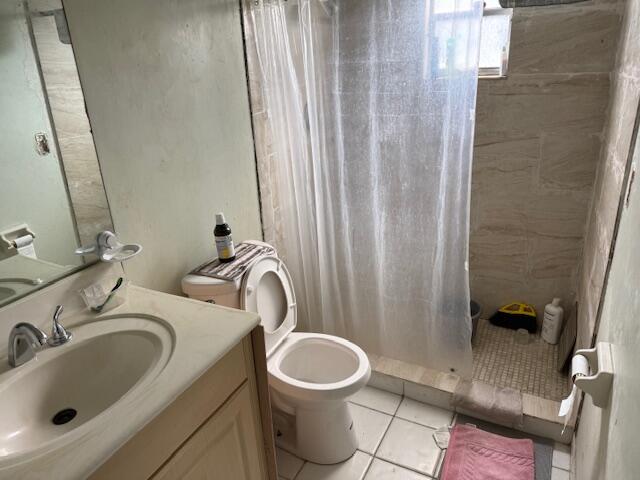 448 Perry Avenue Greenacres, FL 33463 - Photo 8 of 14 IMG_6462