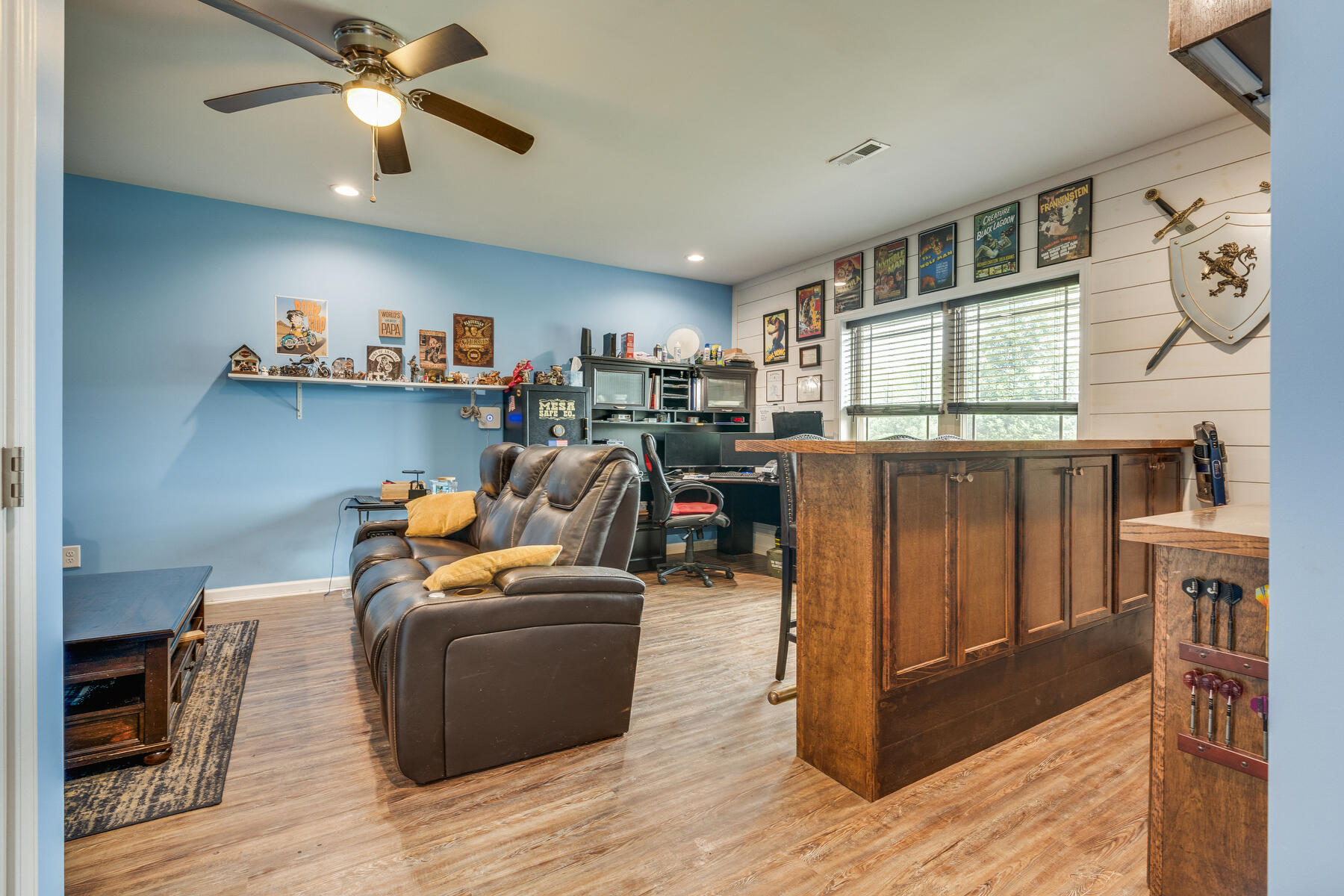 877 Cedar Branch Road Kingsport, TN 37664 - Photo 23 of 41 027