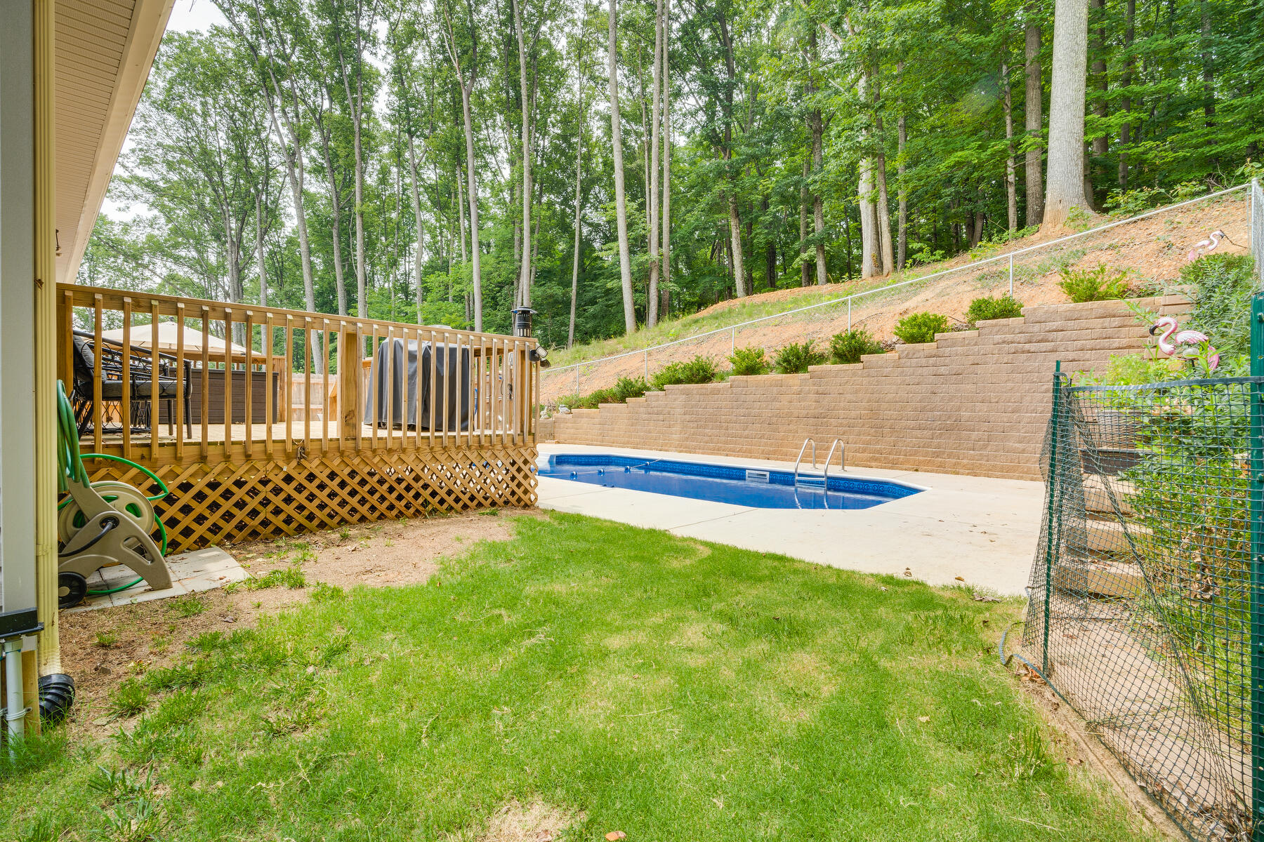 877 Cedar Branch Road Kingsport, TN 37664 - Photo 35 of 41 041