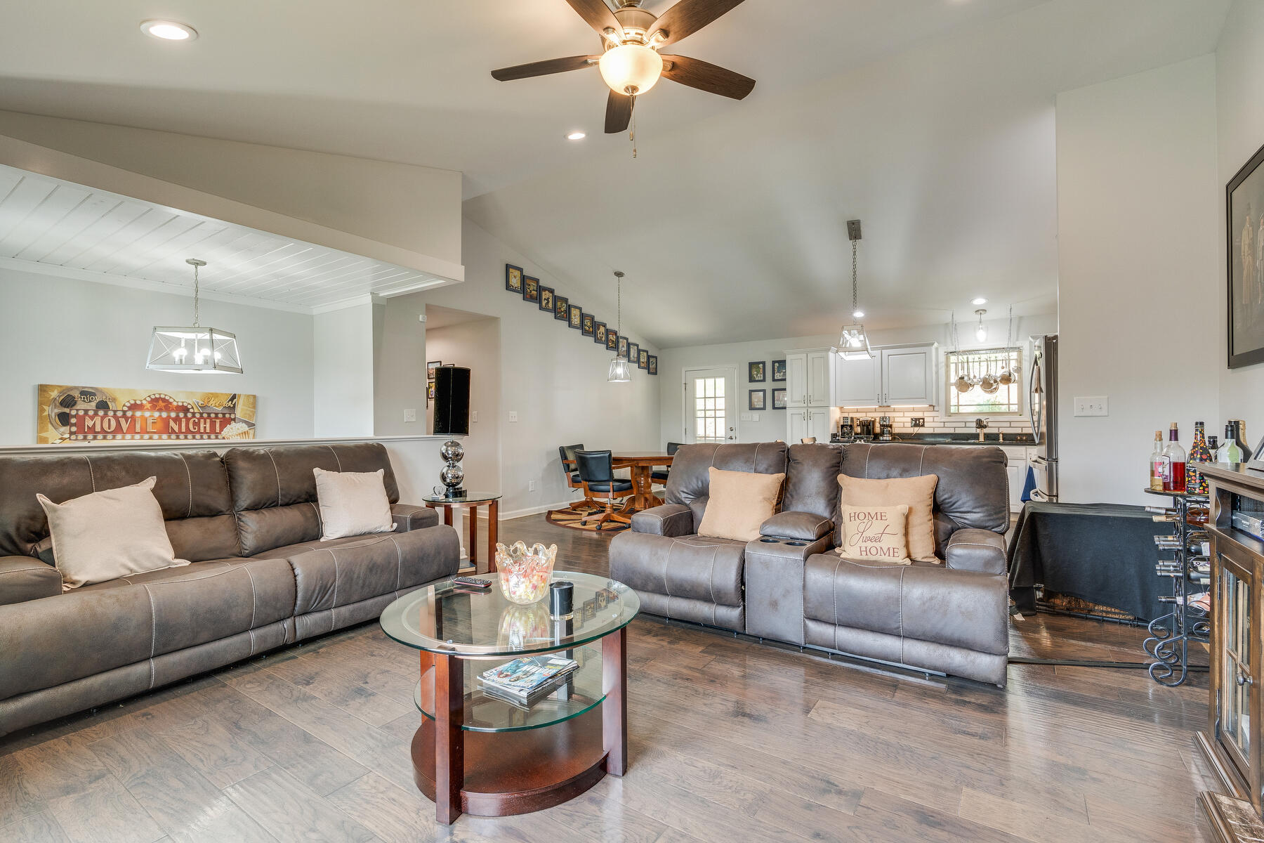 877 Cedar Branch Road Kingsport, TN 37664 - Photo 6 of 41 008
