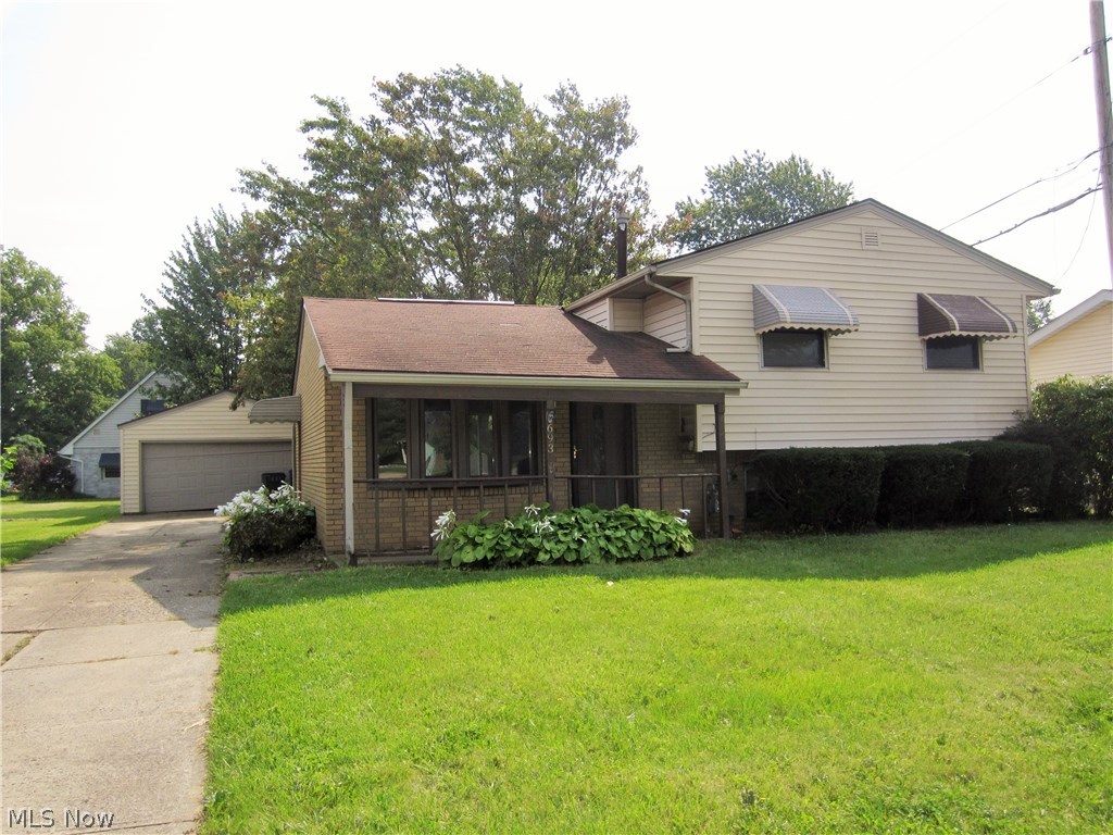 693 Abbe Road North Elyria, OH 44035 - Photo 1 of 16 Gallery Image 1