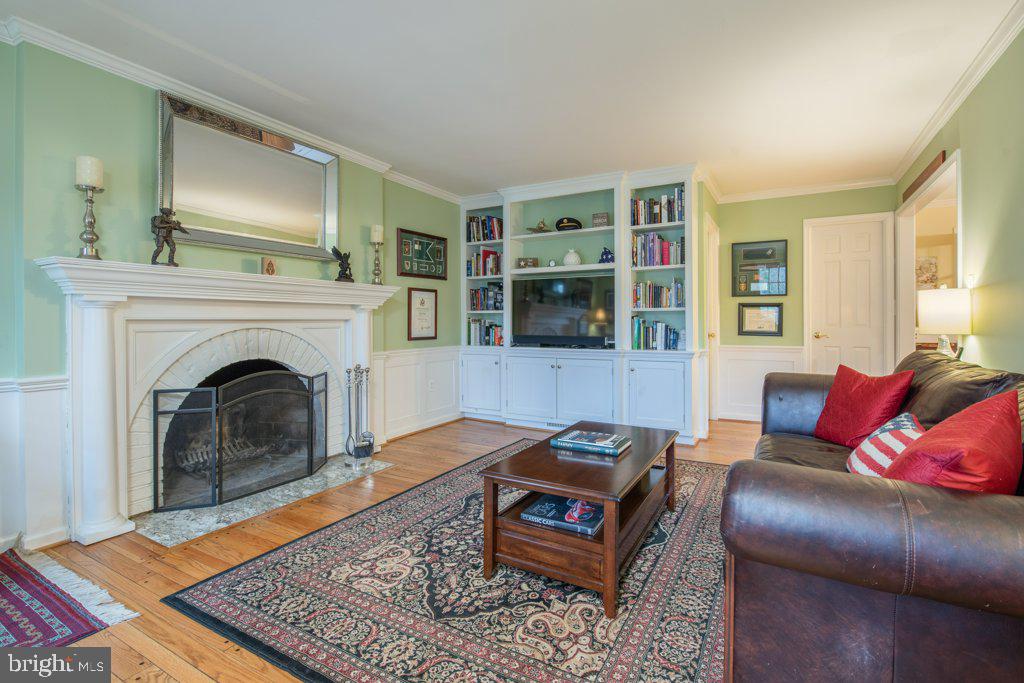 2003 Windmill Lane Alexandria, VA 22307 - Photo 15 of 46