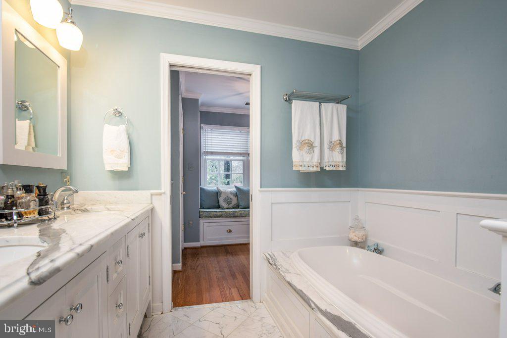 2003 Windmill Lane Alexandria, VA 22307 - Photo 28 of 46