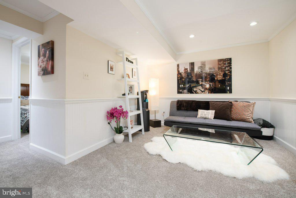 2003 Windmill Lane Alexandria, VA 22307 - Photo 36 of 46