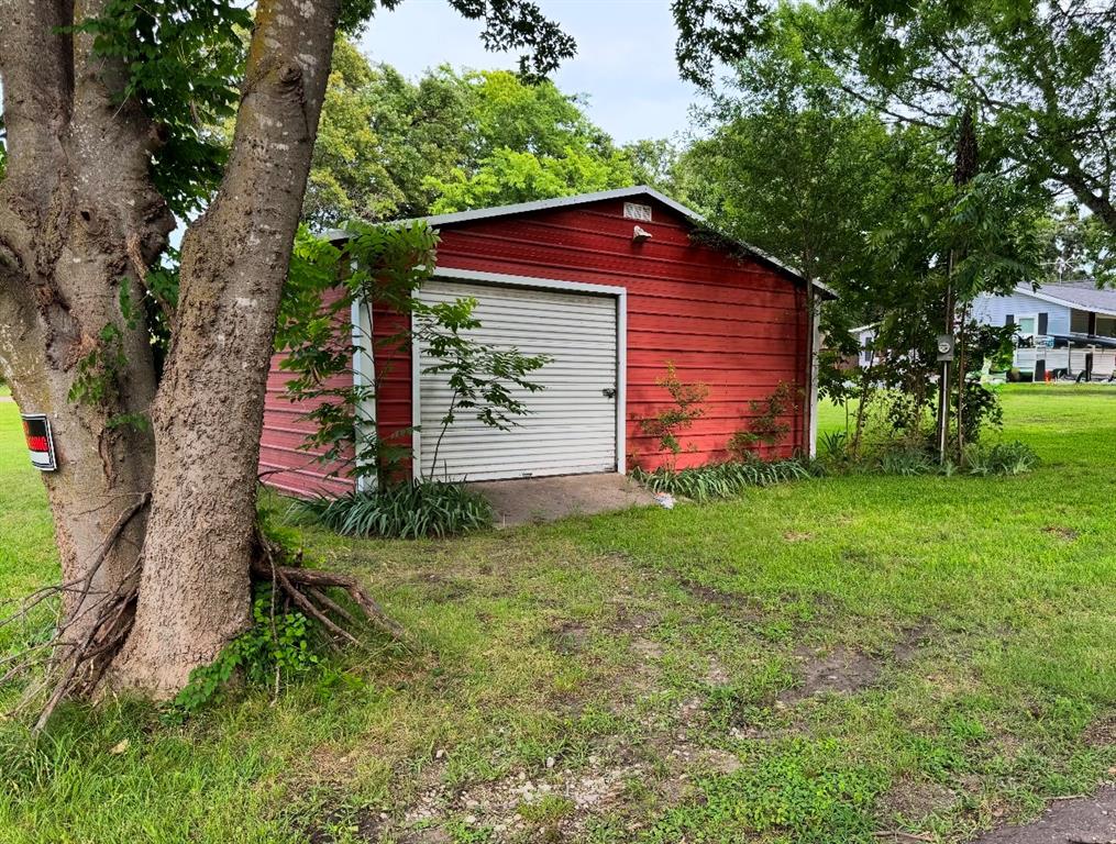 10065 Comanche Road Quinlan, TX 75474 - Photo 27 of 36