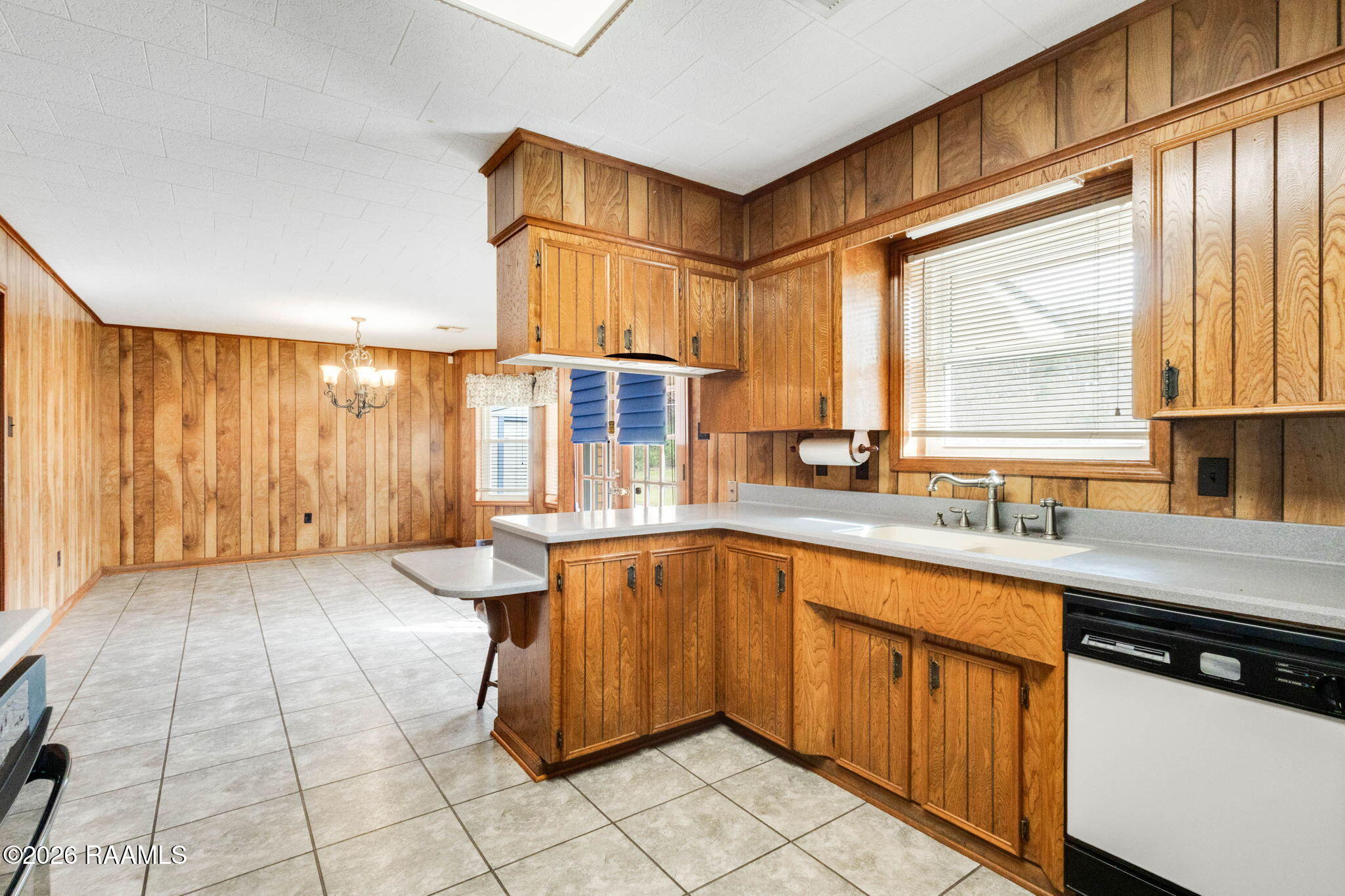 5814 Highway 182 Opelousas, LA 70570 - Photo 6 of 24 4-web-or-mls-5814 Highway 182-3