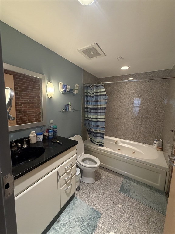 111 Beach Street, Unit 2E Boston, MA 02111 - Photo 8 of 15