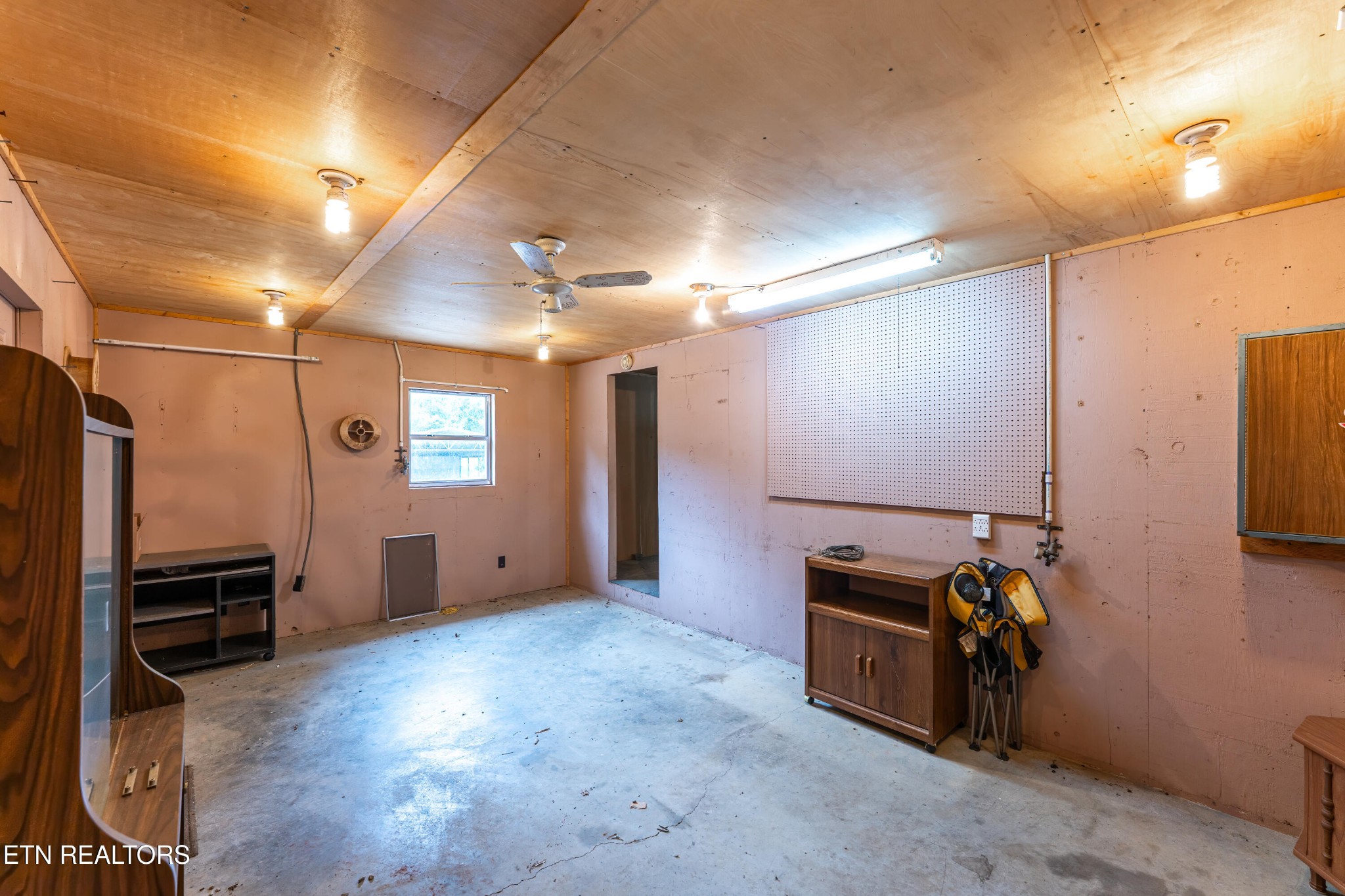 255 Cold Stream Farm Road Madisonville, TN 37354 - Photo 21 of 30