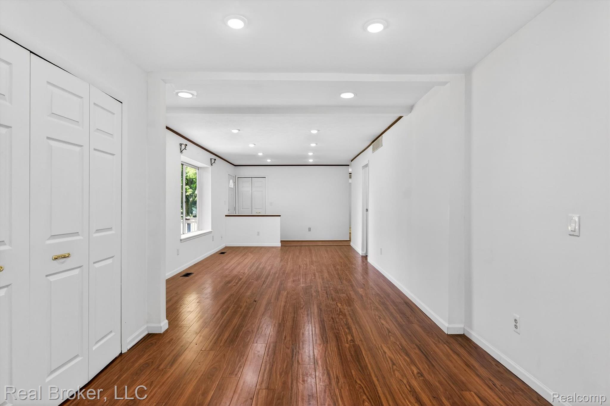 48050 Hull Road Belleville, MI 48111 - Photo 13 of 39 17-48050-Hull-Rd-Windowstill-Photography.jpg
