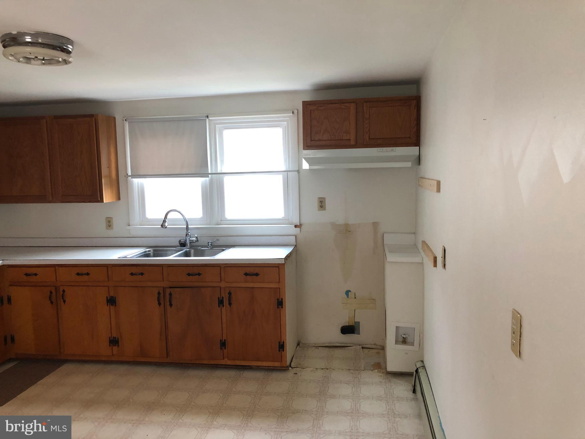 104 North Reymann Street Ranson, WV 25438 - Photo 10 of 16 Kitchen