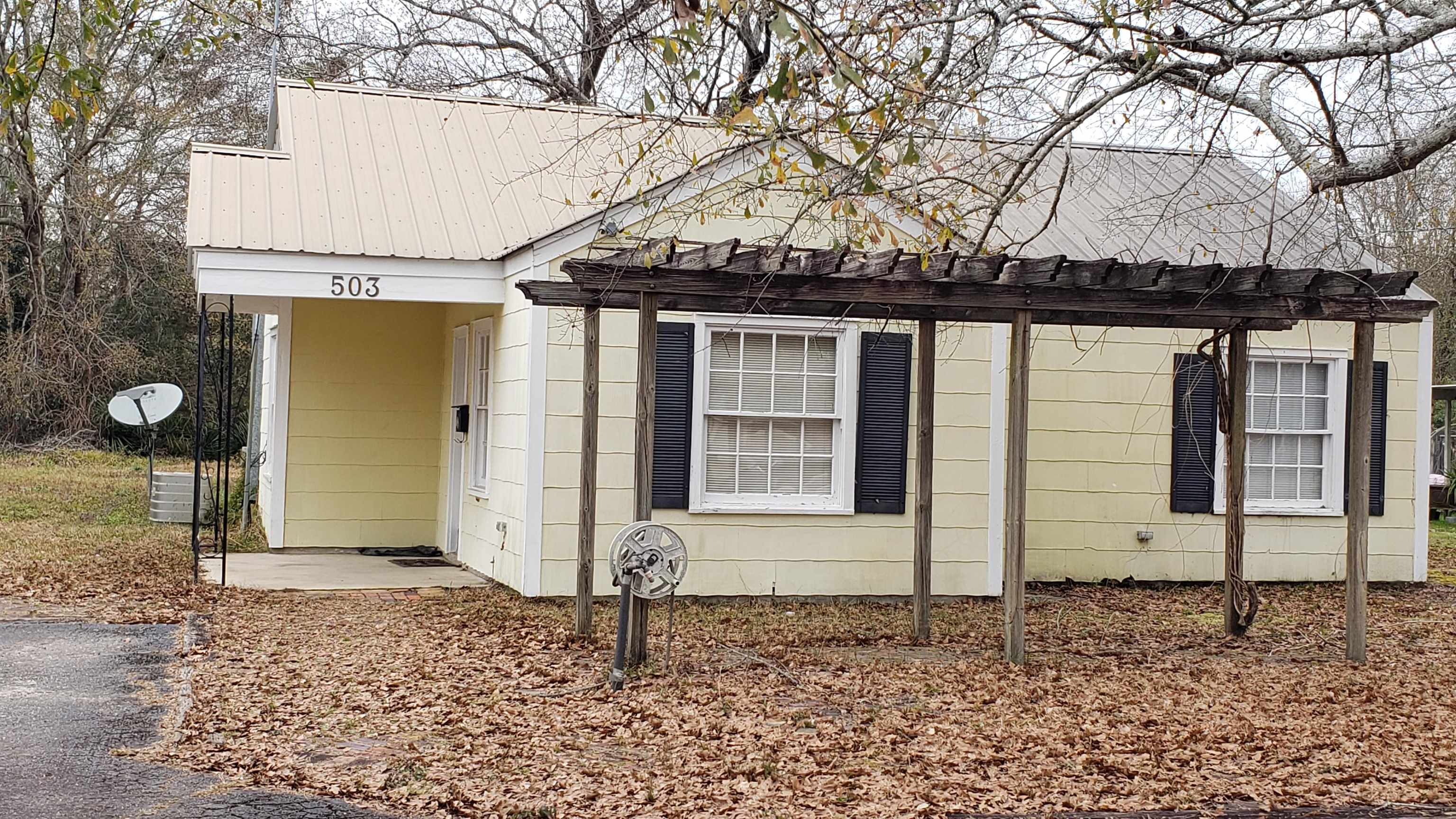 503 East Craig Street Atmore, AL 36502 - Photo 1 of 13