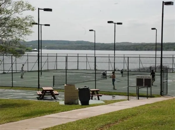 $2,200 | 3404 American Drive, Unit 3202, Lago Vista, TX 78645