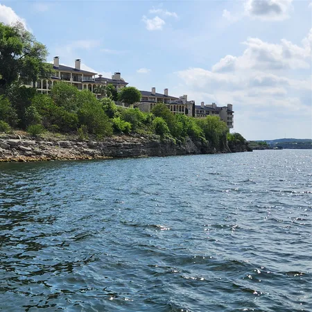 $2,200 | 3404 American Drive, Unit 3202, Lago Vista, TX 78645