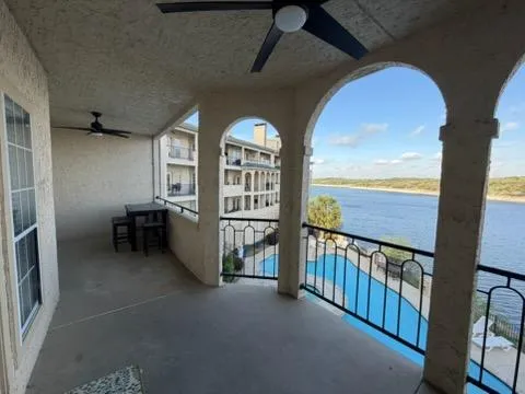 $2,200 | 3404 American Drive, Unit 3202, Lago Vista, TX 78645