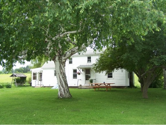 299 Twitchell Hill Road Shaftsbury, VT 05262 - Photo 1 of 1 Gallery Image 1
