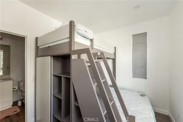 $4,500 | 2208 Synergy, Irvine, CA 92614