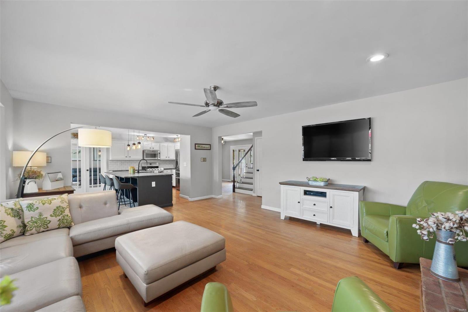 363 Ries Bend Road Ballwin, MO 63021 - Photo 17 of 39