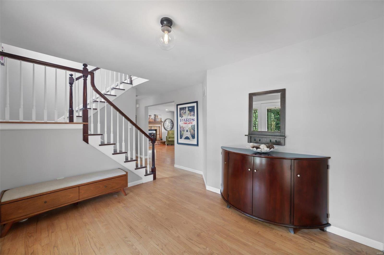 363 Ries Bend Road Ballwin, MO 63021 - Photo 4 of 39