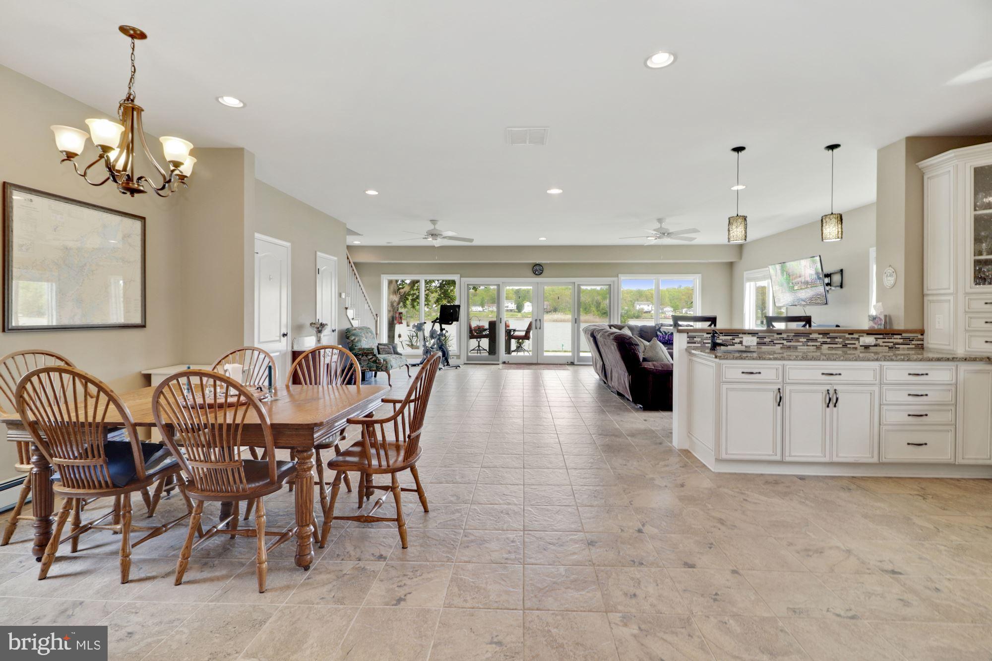 11116 Bird River Grove Road White Marsh, MD 21162 - Photo 8 of 47 Breakfast Area and Breakfast Bar