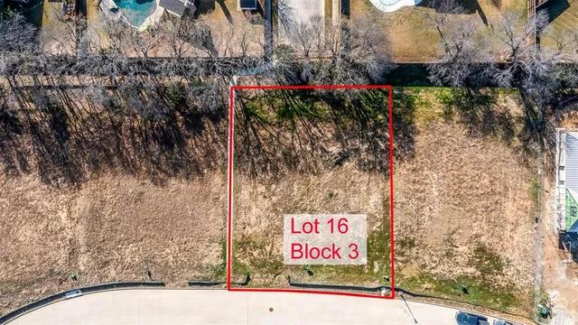 a sign that is on the side of a road