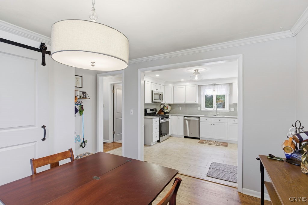 314 Davis Street Manlius, NY 13057 - Photo 16 of 37