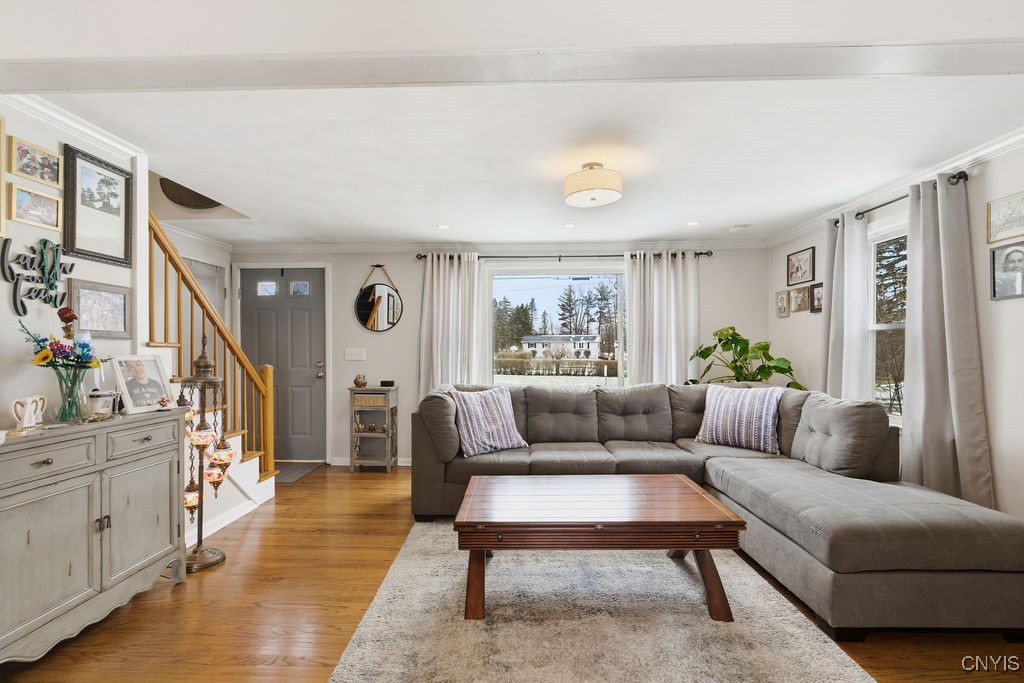 314 Davis Street Manlius, NY 13057 - Photo 3 of 37