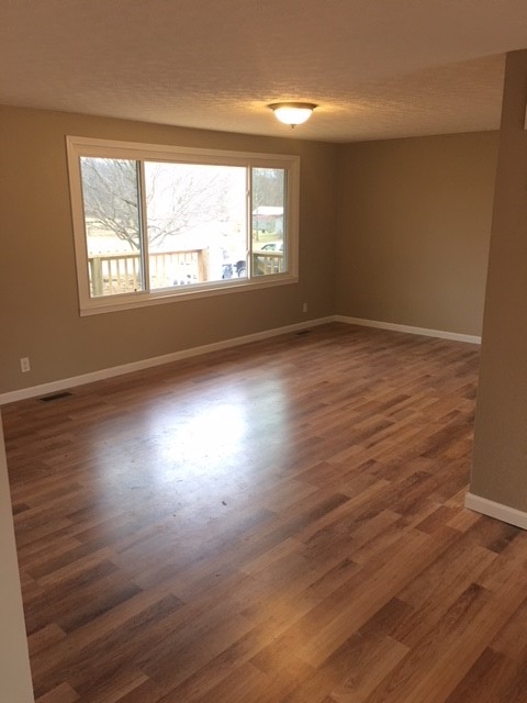 7028 East Blue River Road Pekin, IN 47165 - Photo 21 of 30