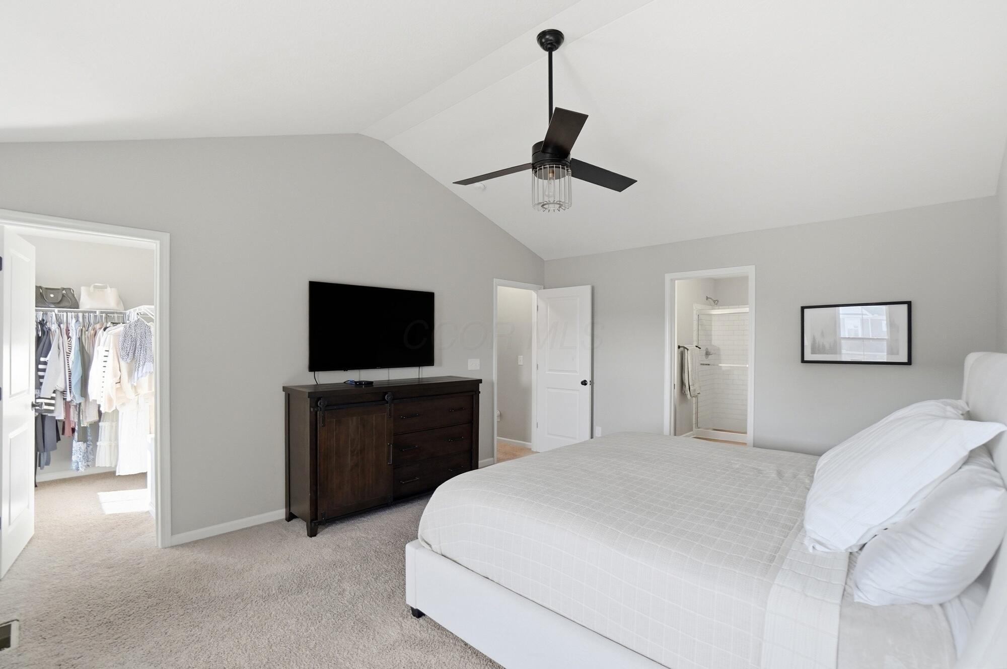 547 Pagoda Loop Delaware, OH 43015 - Photo 24 of 42 Primary Suite