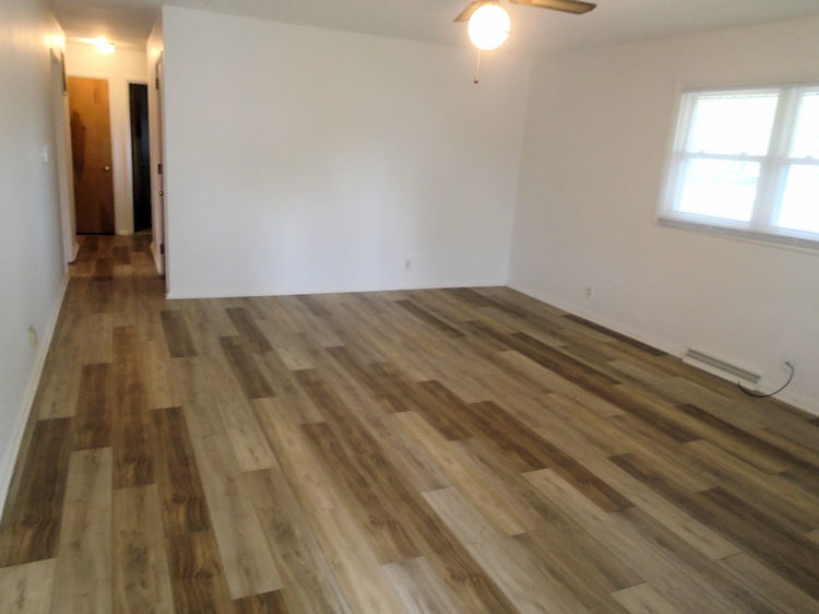 428 North 10th Street Rochelle, IL 61068 - Photo 7 of 17