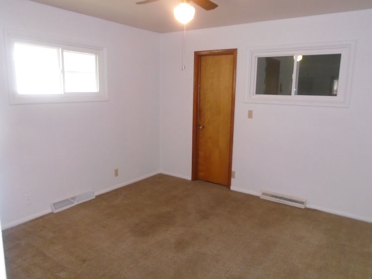 428 North 10th Street Rochelle, IL 61068 - Photo 8 of 17