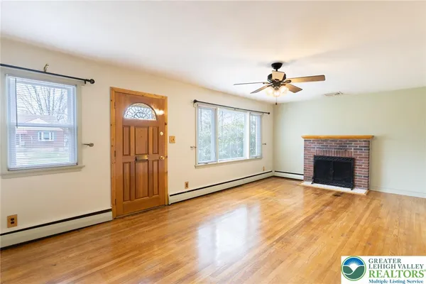 $369,900 | 345 8th Avenue, Bethlehem, PA 18018