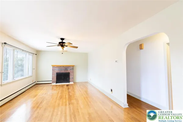 $369,900 | 345 8th Avenue, Bethlehem, PA 18018