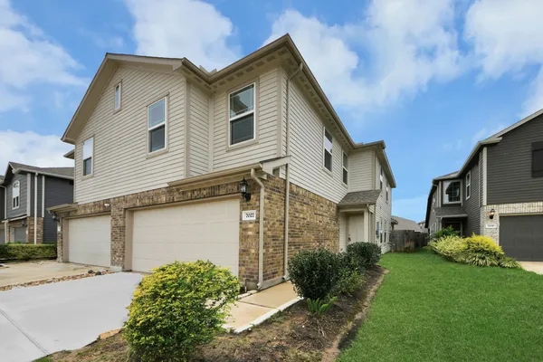 $2,350 | 7027 Cedar Breeze Court, Cypress, TX 77433