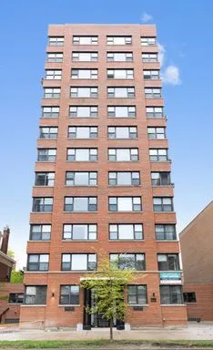 $2,123 | 5858 North Sheridan Road, Unit 307, Chicago, IL 60660