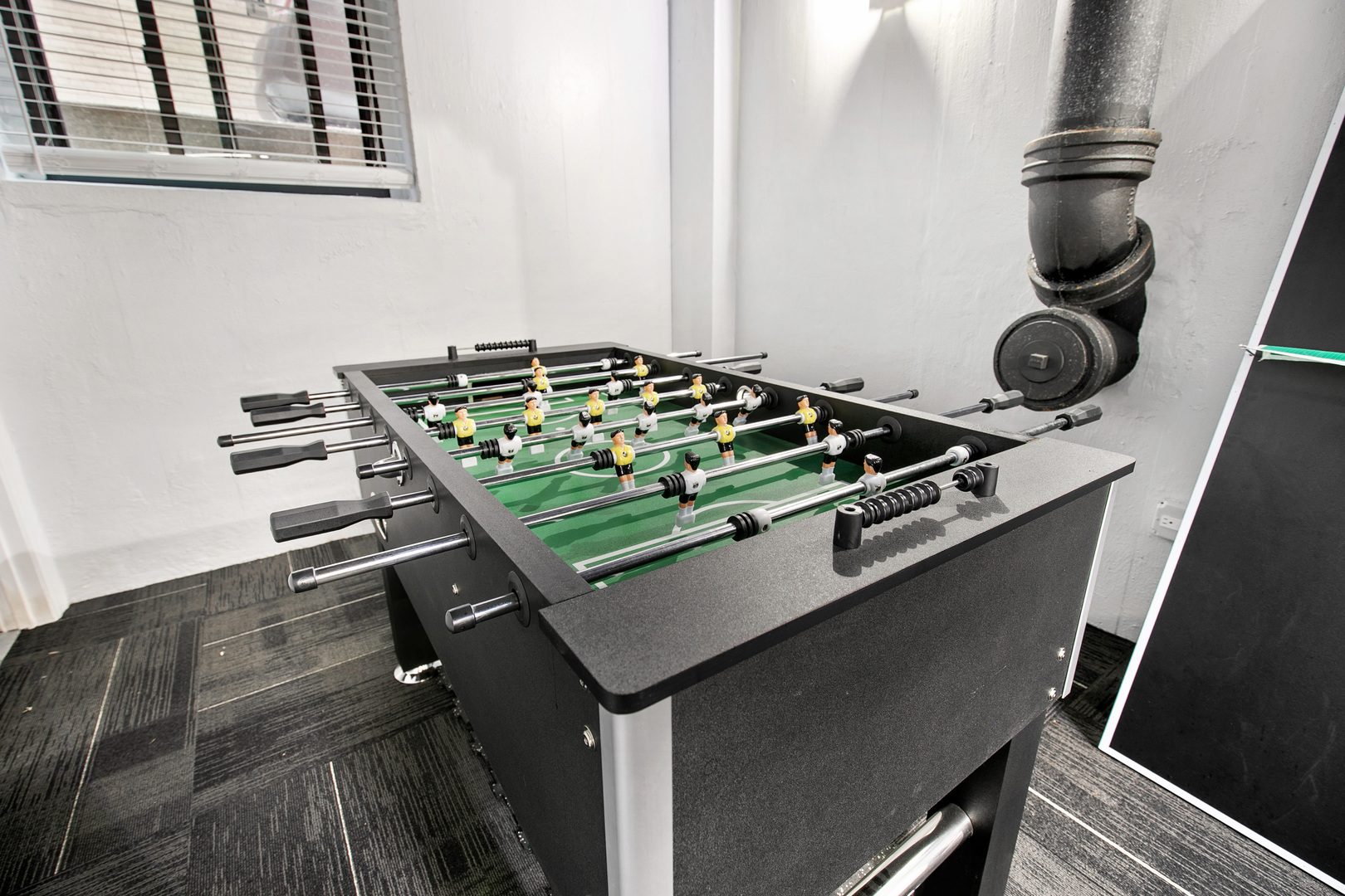 5858 North Sheridan Road, Unit 307 Chicago, IL 60660 - Photo 16 of 17