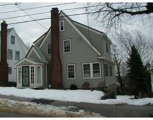 14 Sunset Hill Road Boston, MA 02132 - Photo 3 of 7 Gallery Image 3