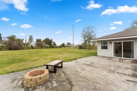 $279,900 | 17 Horseshoe Lane, Sulphur, LA 70663